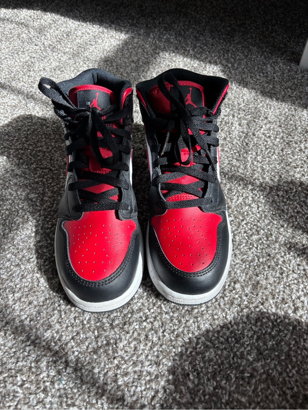 Nike Kids High-Top Sneakers in Black and Red